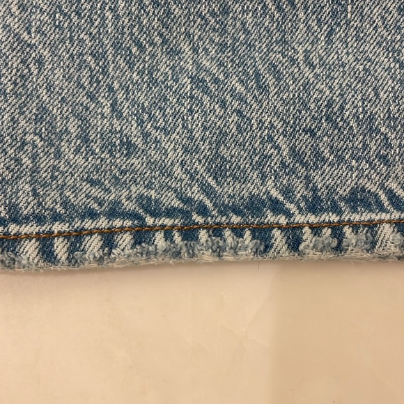 Abercrombie The Loose High Rise Jean - Picture 8 of 11